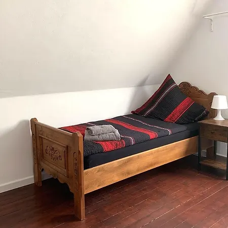 Quietly Located *wifi* Appartement *